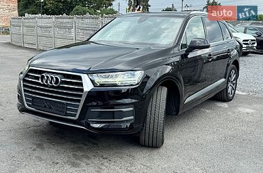 Внедорожник / Кроссовер Audi Q7 2019 в Тернополе