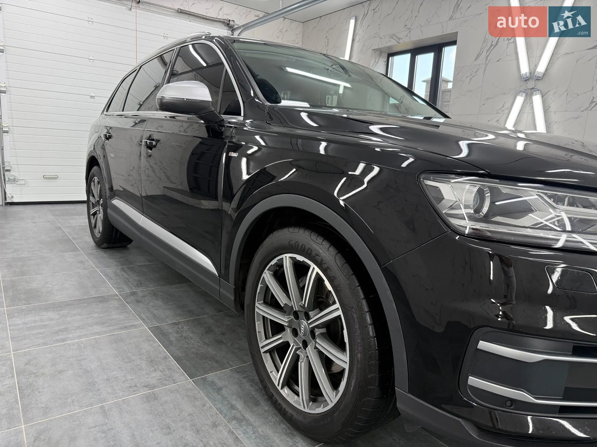 2017 Audi Q7 - мініатюра 3