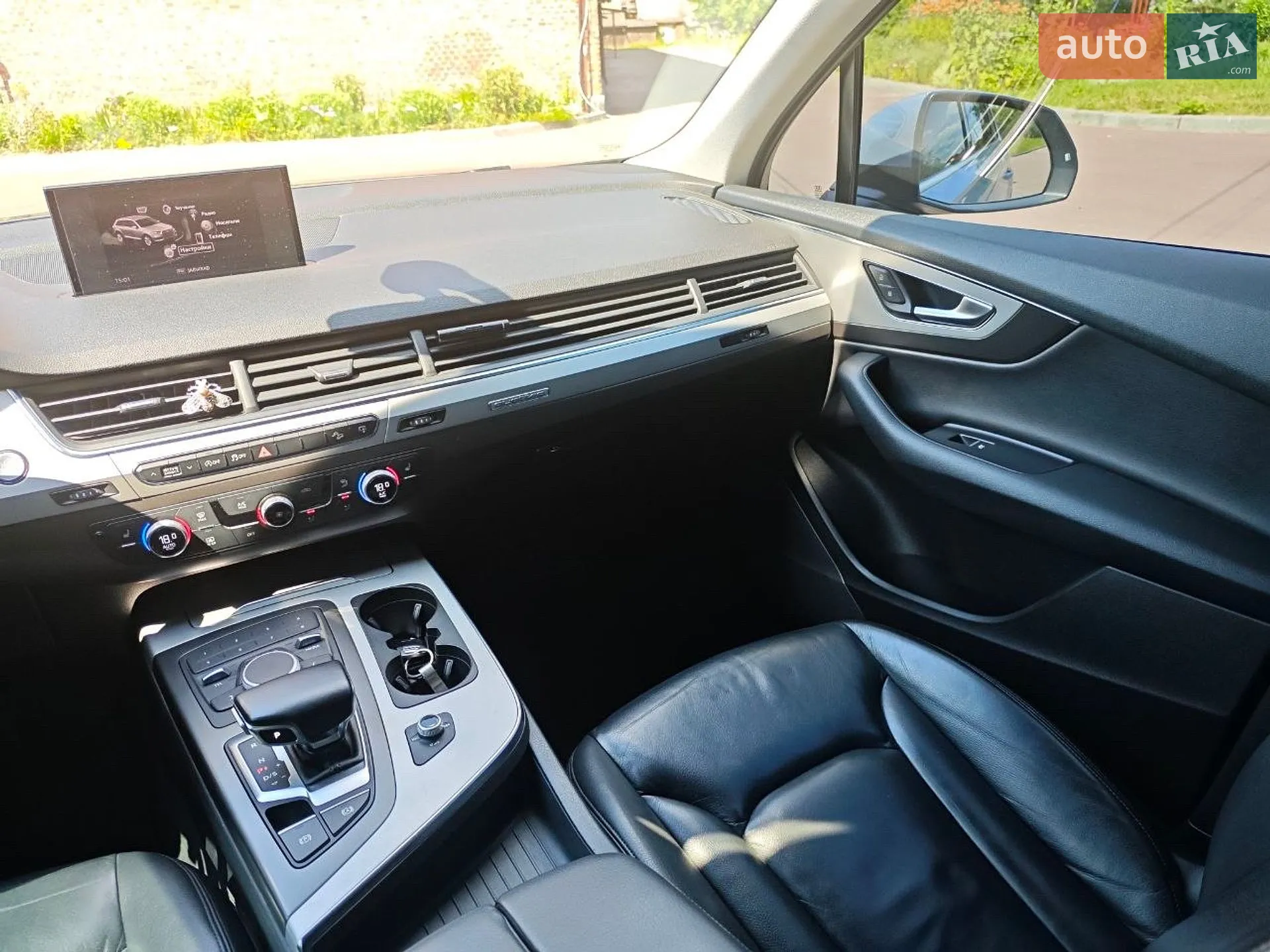 2017 Audi Q7 - мініатюра 27