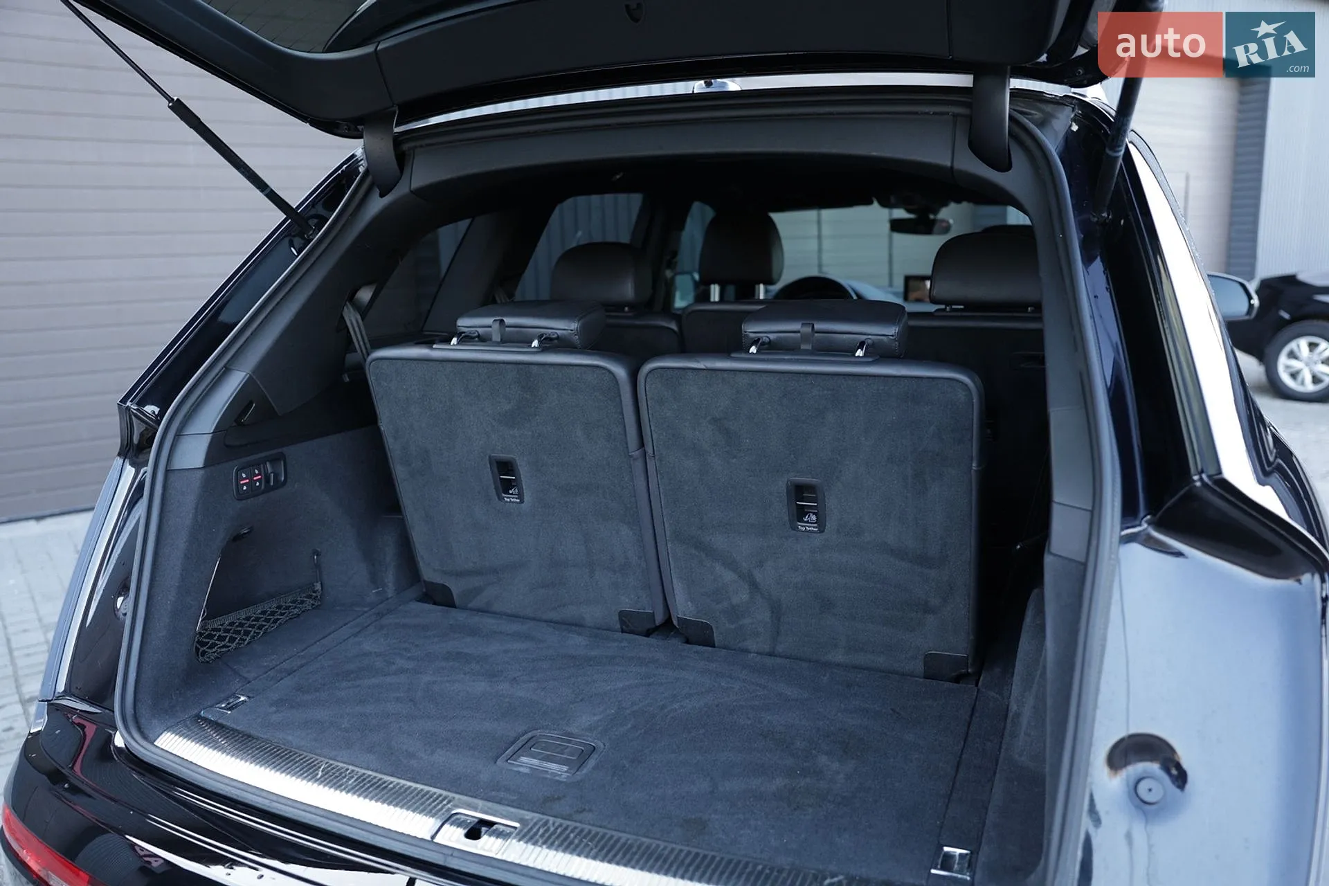 2016 Audi Q7 - мініатюра 38