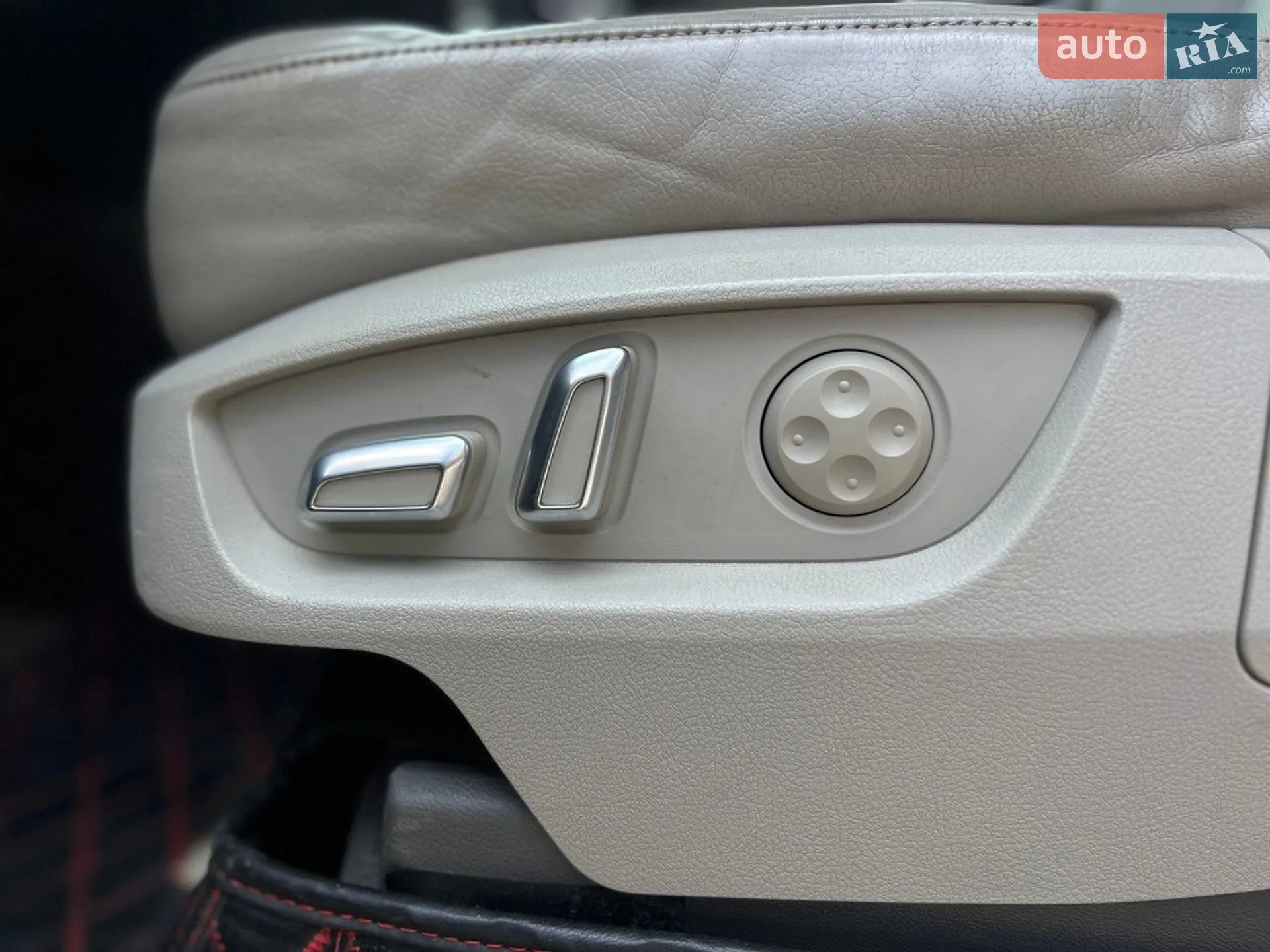 2013 Audi Q7 - мініатюра 10