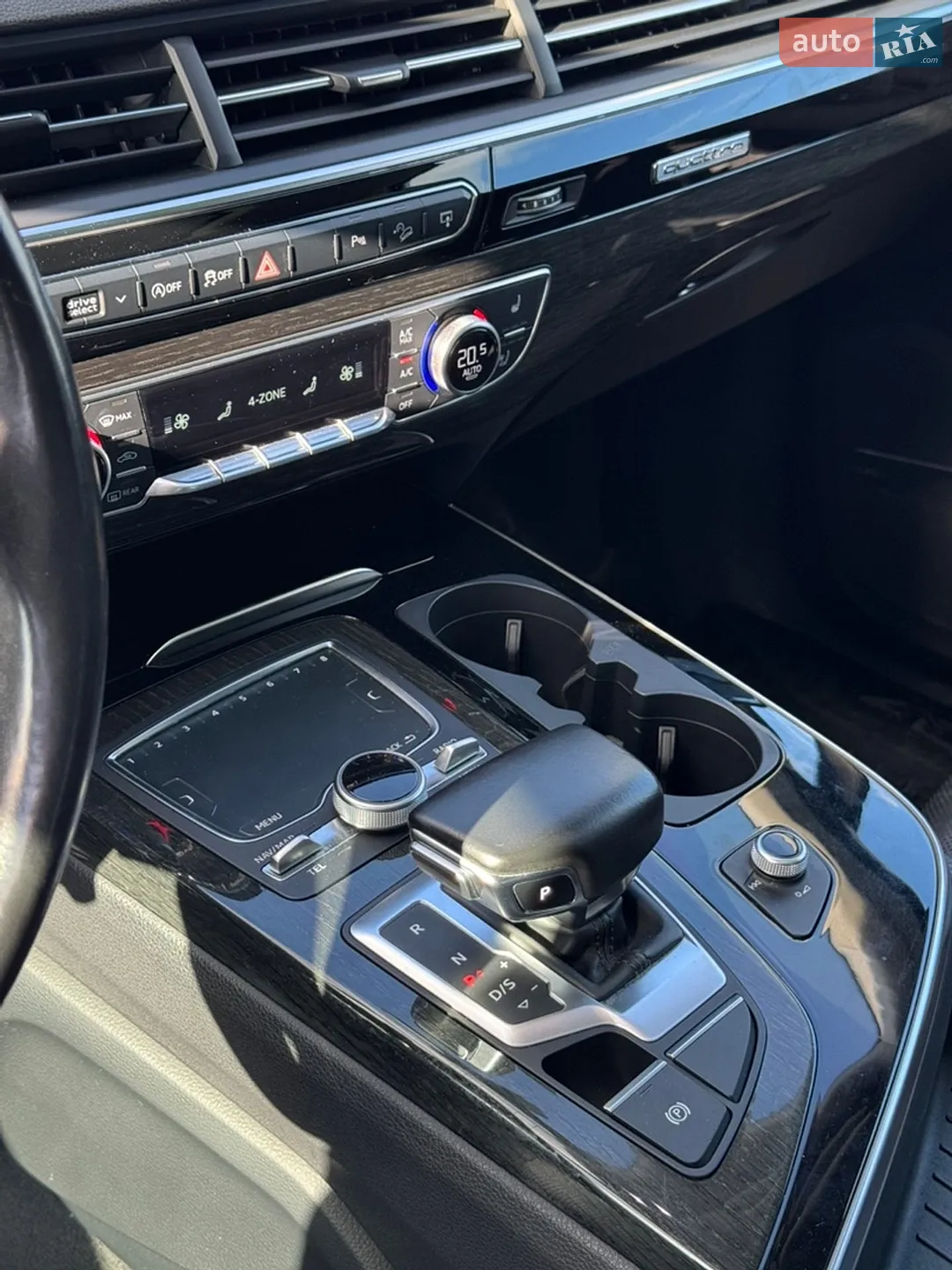 2015 Audi Q7 - мініатюра 12