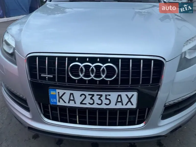 Audi Q7