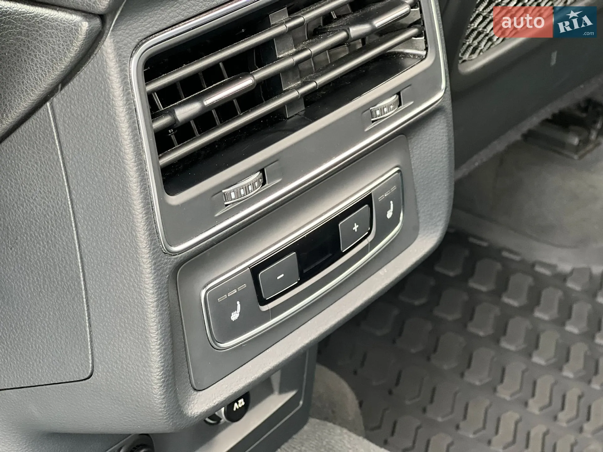 2020 Audi Q7 - мініатюра 48