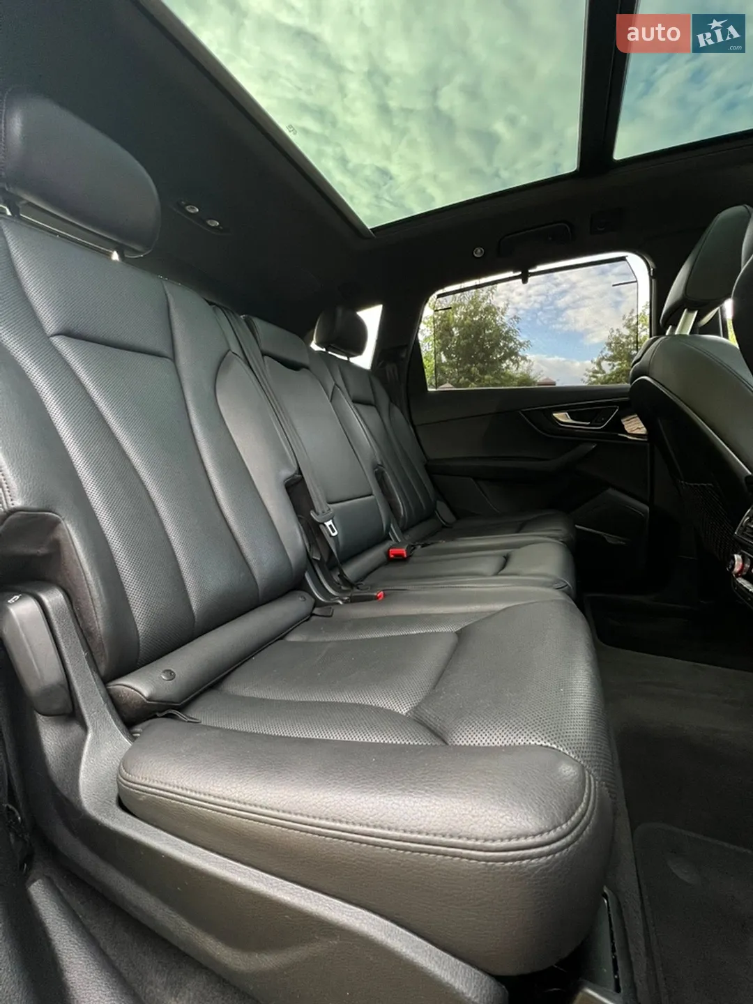 2017 Audi Q7 - мініатюра 16