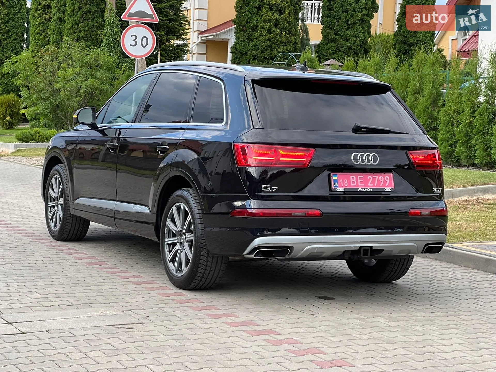 2017 Audi Q7 - мініатюра 28