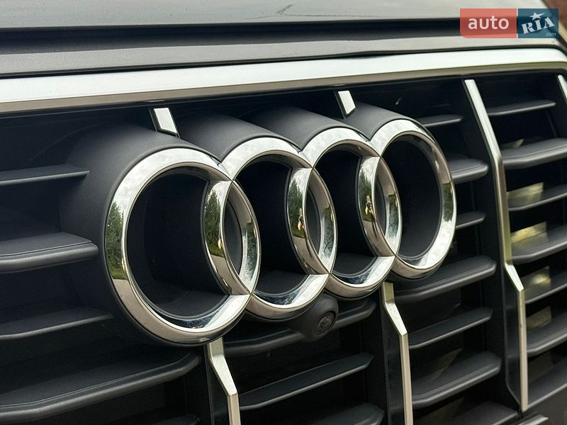 Внедорожник / Кроссовер Audi Q7 2021 в Ровно
