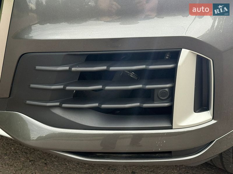 Внедорожник / Кроссовер Audi Q7 2021 в Ровно