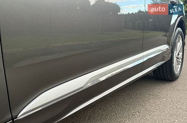 Внедорожник / Кроссовер Audi Q7 2021 в Ровно