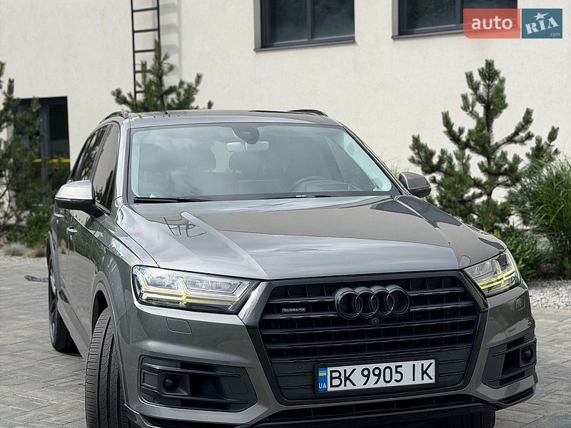 Позашляховик / Кросовер Audi Q7 2015 в Луцьку фото 47 Позашляховик / Кросовер Audi Q7 2015 в Луцьку
