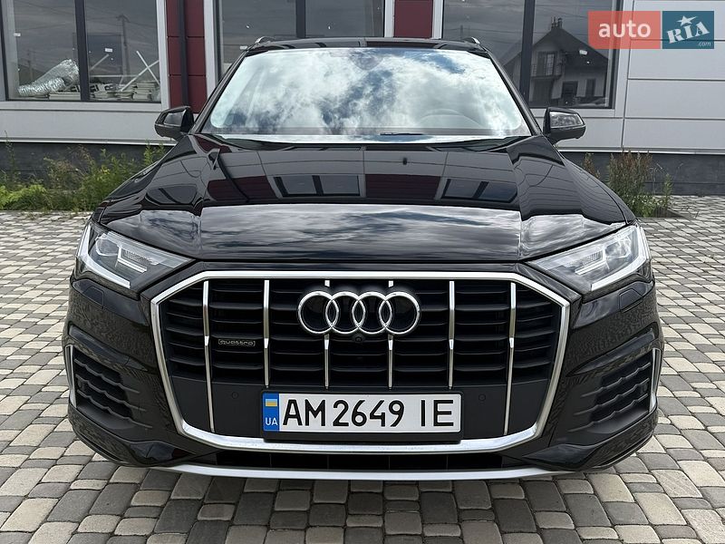 Audi Q7, фото з оголошення