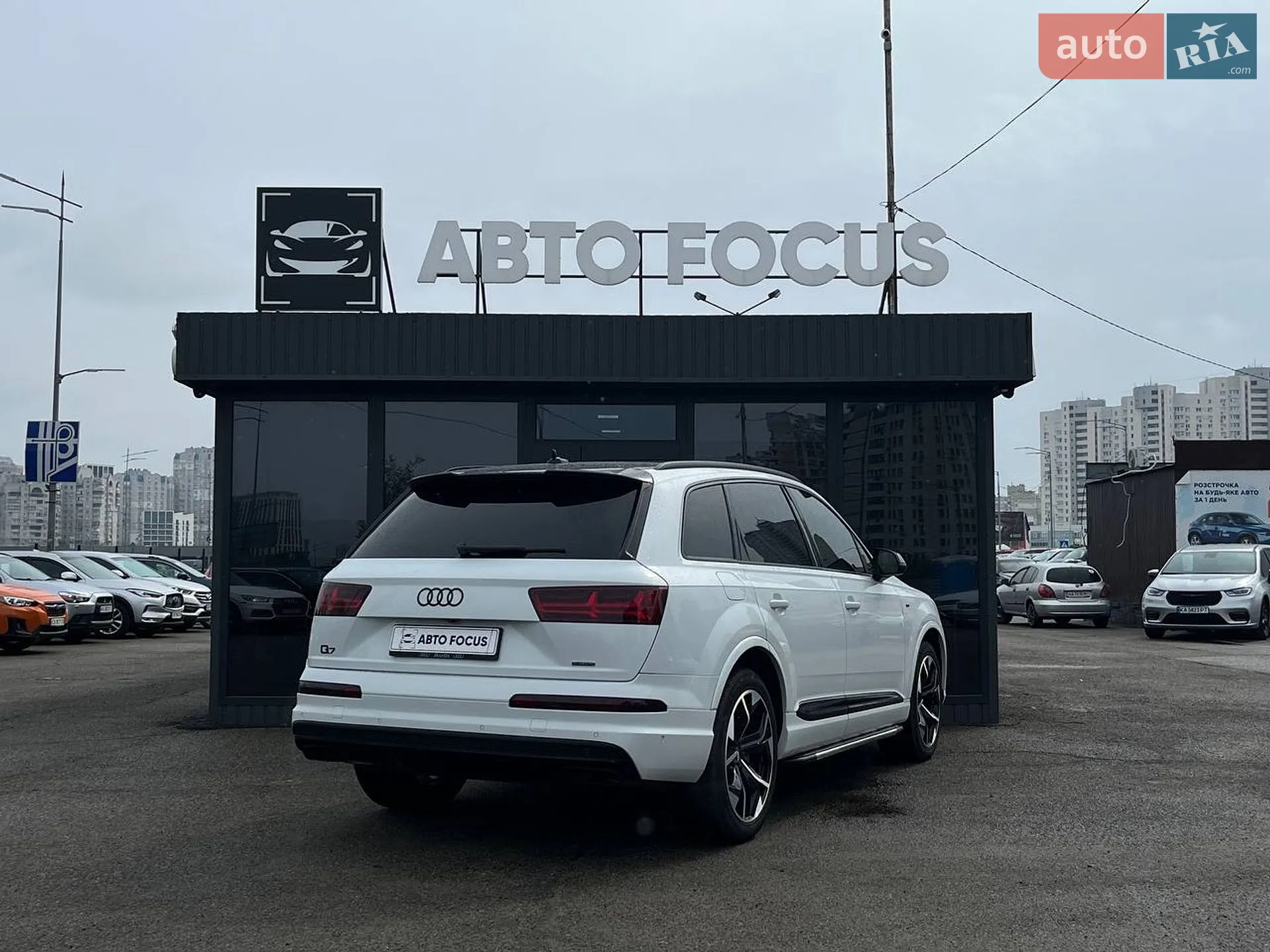 2017 Audi Q7 - мініатюра 8