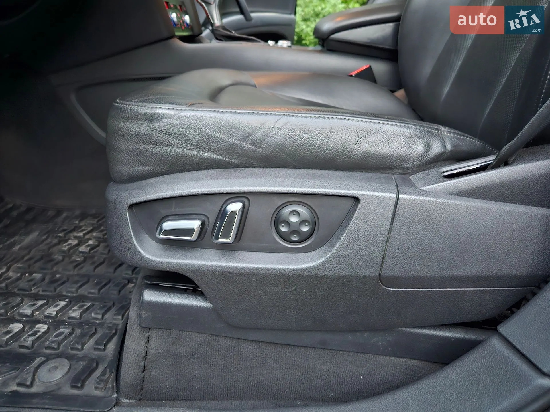 2012 Audi Q7 - мініатюра 28