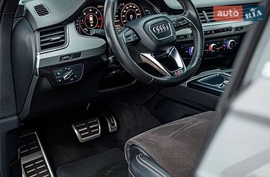 Позашляховик / Кросовер Audi Q7 2016 в Чернівцях