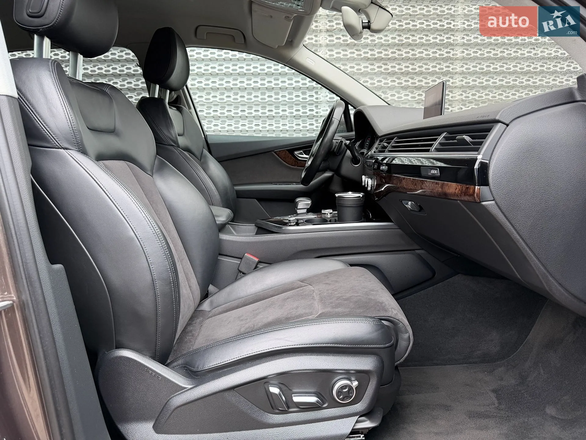 2015 Audi Q7 - мініатюра 33