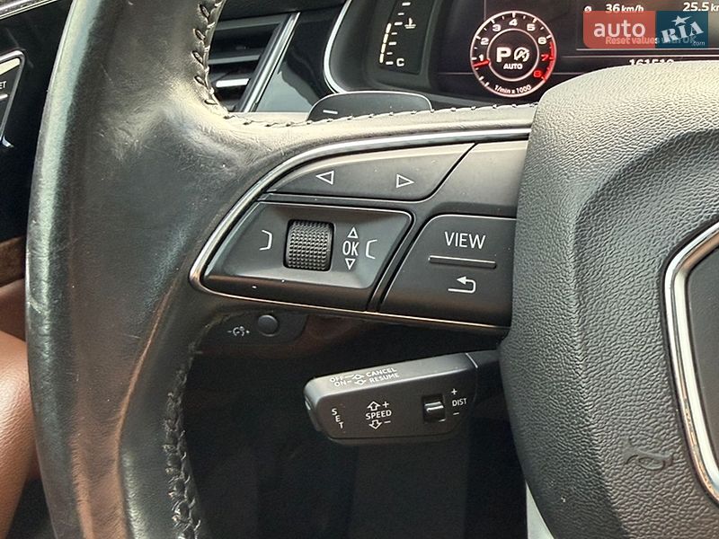 Внедорожник / Кроссовер Audi Q7 2016 в Киеве