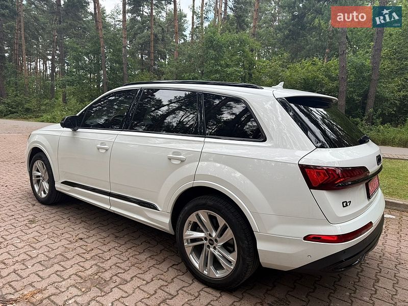 Позашляховик / Кросовер Audi Q7 2024 в Новояворівську фото 12 Позашляховик / Кросовер Audi Q7 2024 в Новояворівську
