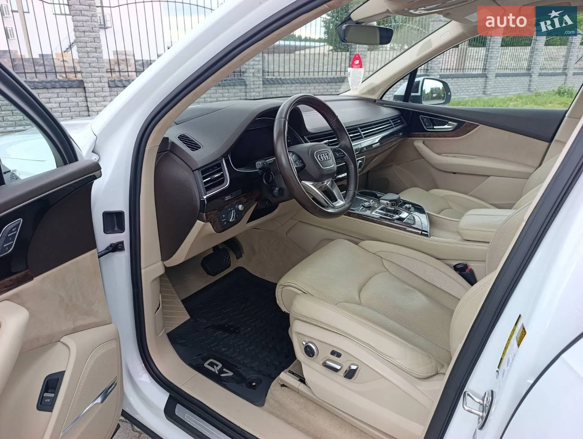 2017 Audi Q7 - мініатюра 22
