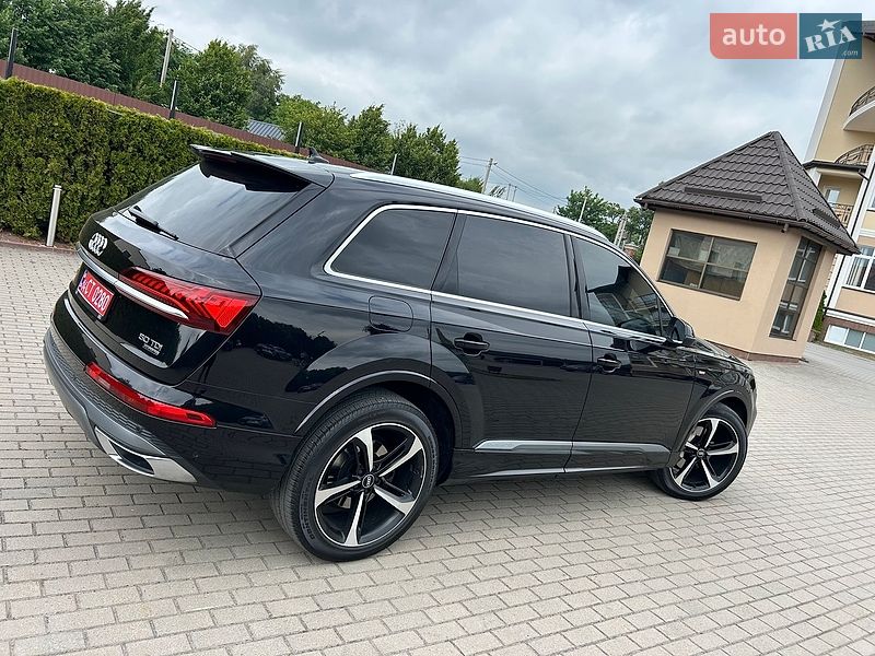 Внедорожник / Кроссовер Audi Q7 2020 в Львове