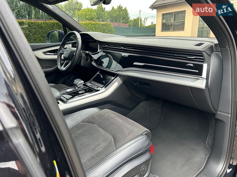 Внедорожник / Кроссовер Audi Q7 2020 в Львове