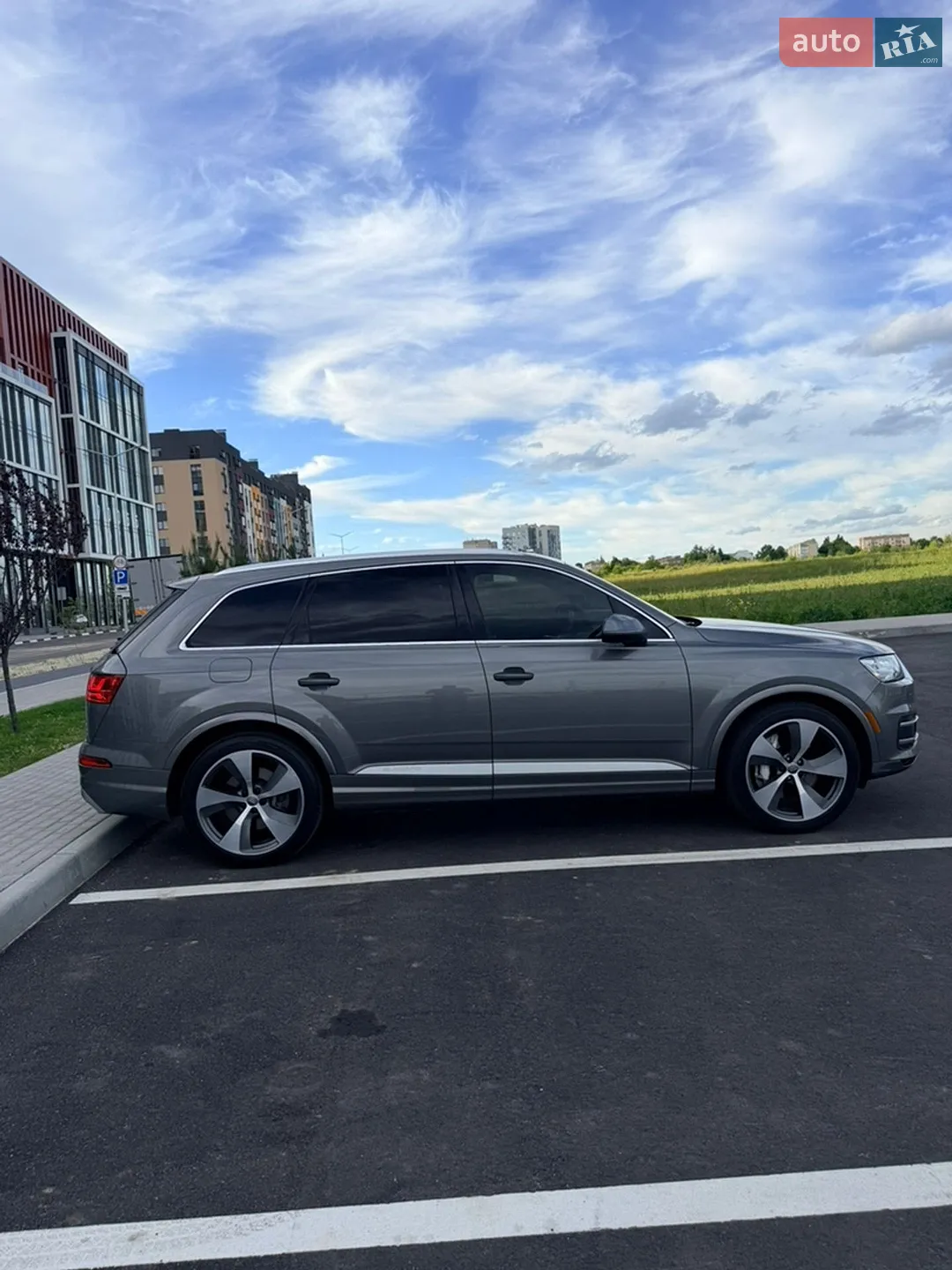 2016 Audi Q7 - мініатюра 17