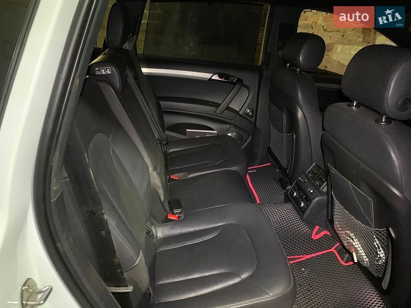 Позашляховик / Кросовер Audi Q7 2013 в Білій Церкві фото 8 Позашляховик / Кросовер Audi Q7 2013 в Білій Церкві
