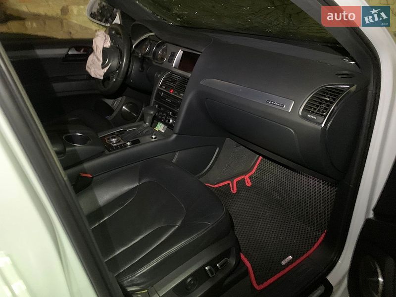 Позашляховик / Кросовер Audi Q7 2013 в Білій Церкві фото 11 Позашляховик / Кросовер Audi Q7 2013 в Білій Церкві