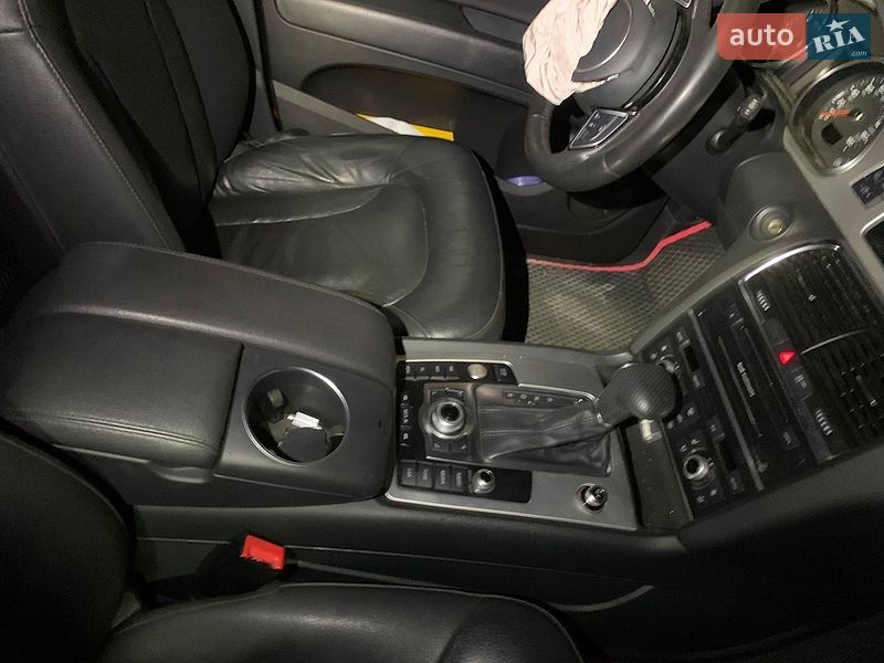 Позашляховик / Кросовер Audi Q7 2013 в Білій Церкві фото 18 Позашляховик / Кросовер Audi Q7 2013 в Білій Церкві