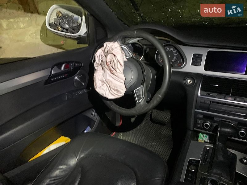Позашляховик / Кросовер Audi Q7 2013 в Білій Церкві фото 17 Позашляховик / Кросовер Audi Q7 2013 в Білій Церкві