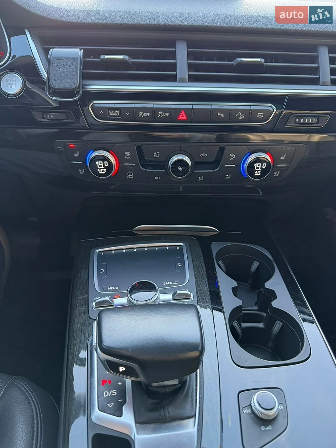 2016 Audi Q7 - мініатюра 33