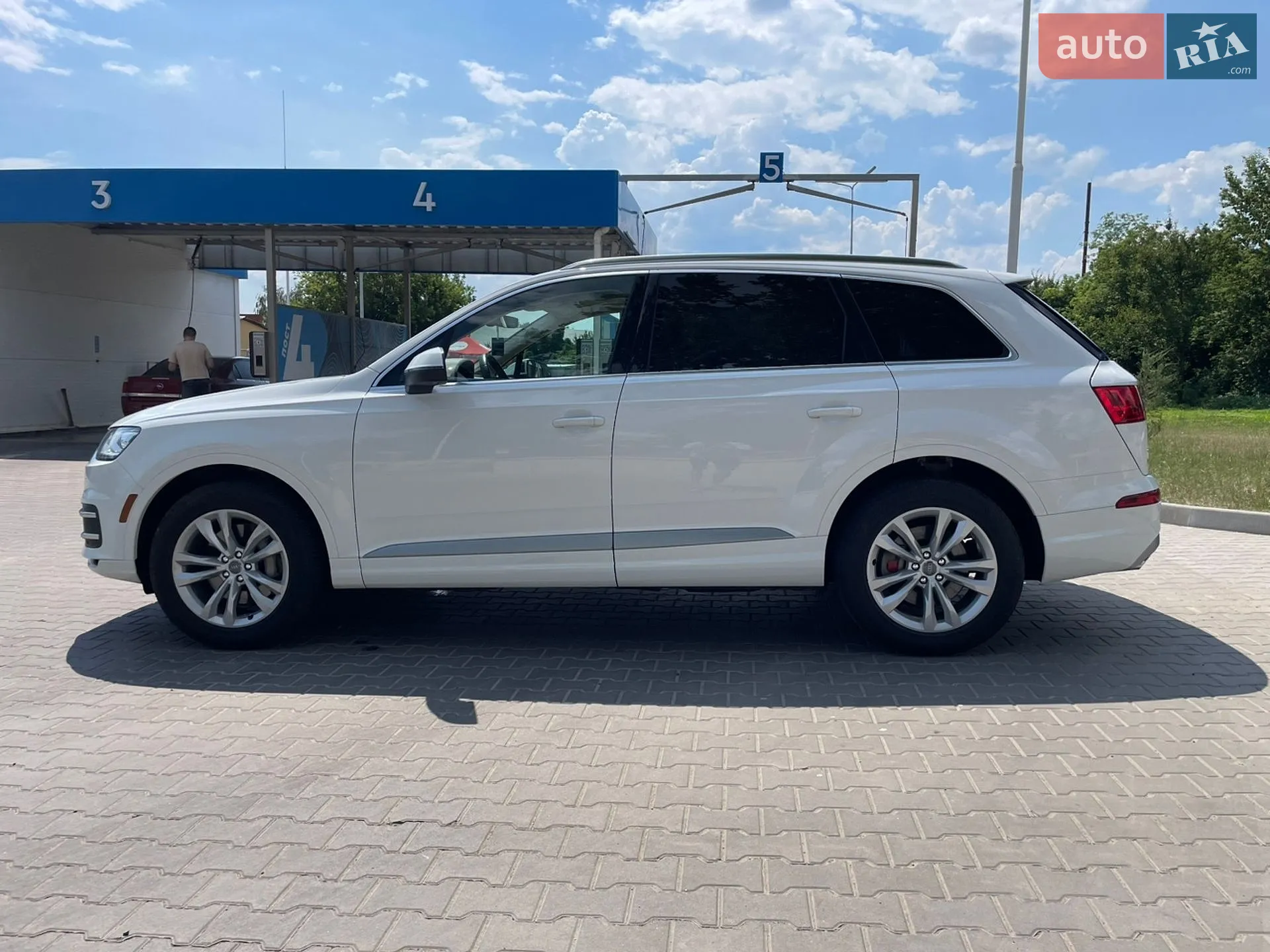 2017 Audi Q7 - мініатюра 10