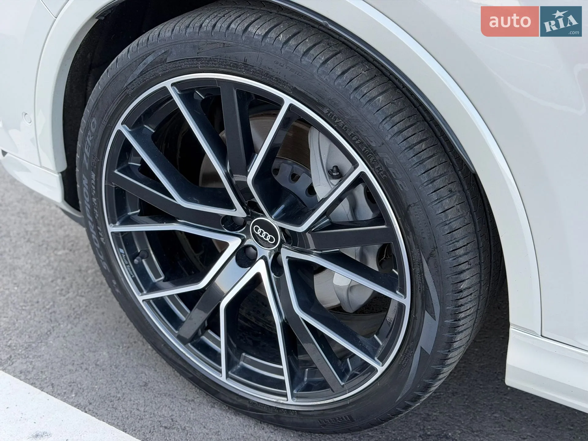 2020 Audi Q7 - мініатюра 14