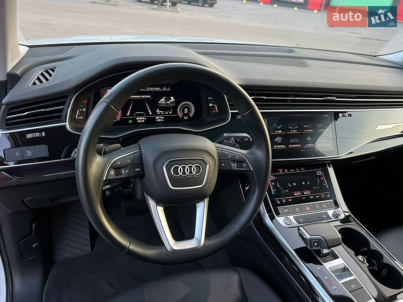 Позашляховик / Кросовер Audi Q7 2022 в Києві