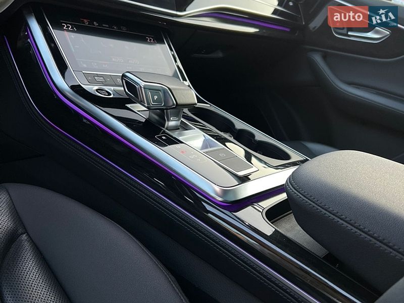Позашляховик / Кросовер Audi Q7 2022 в Києві