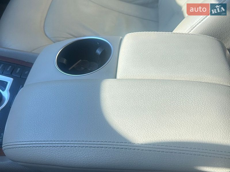 Внедорожник / Кроссовер Audi Q7 2010 в Теплике