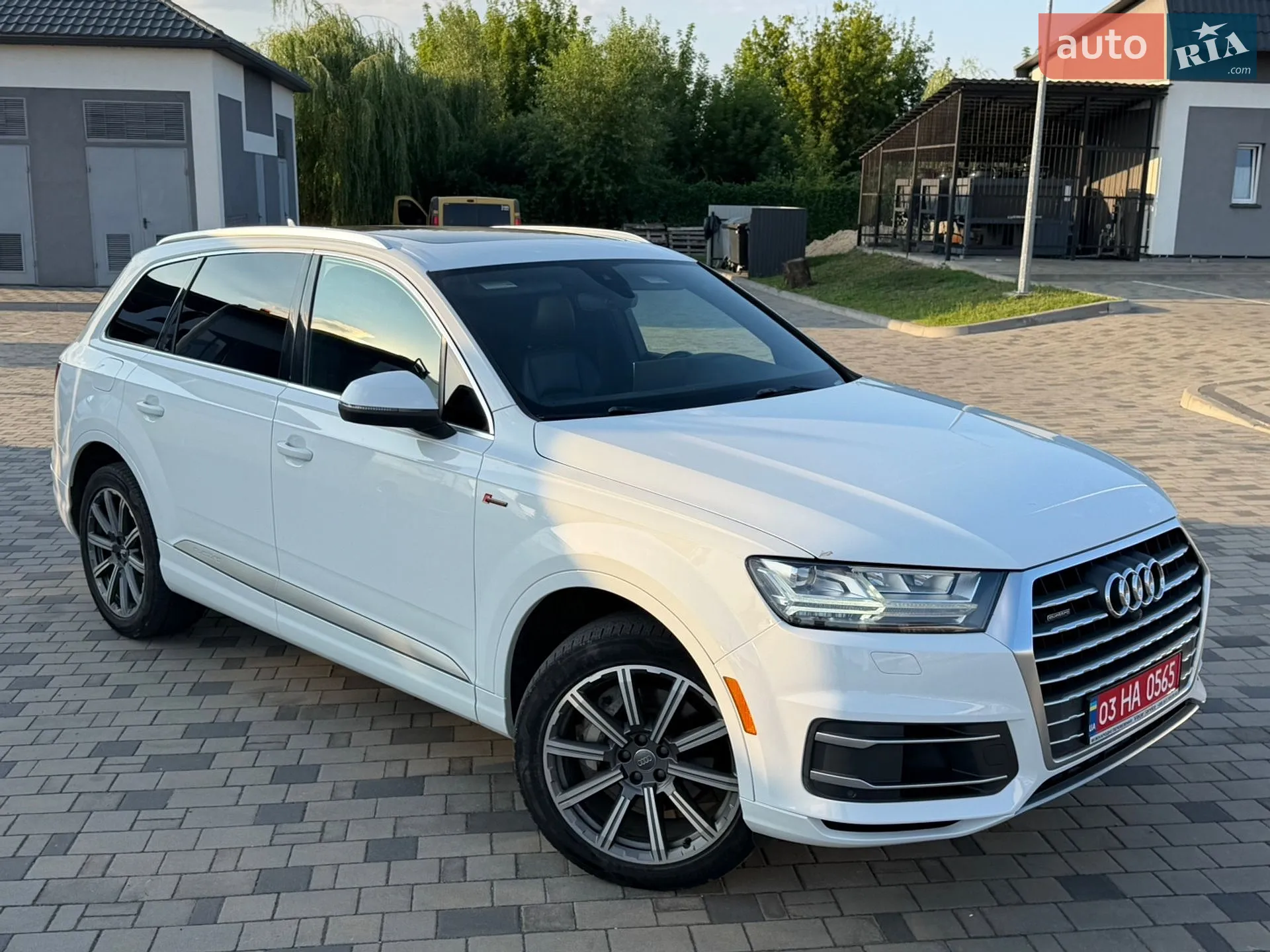 2016 Audi Q7 - мініатюра 27