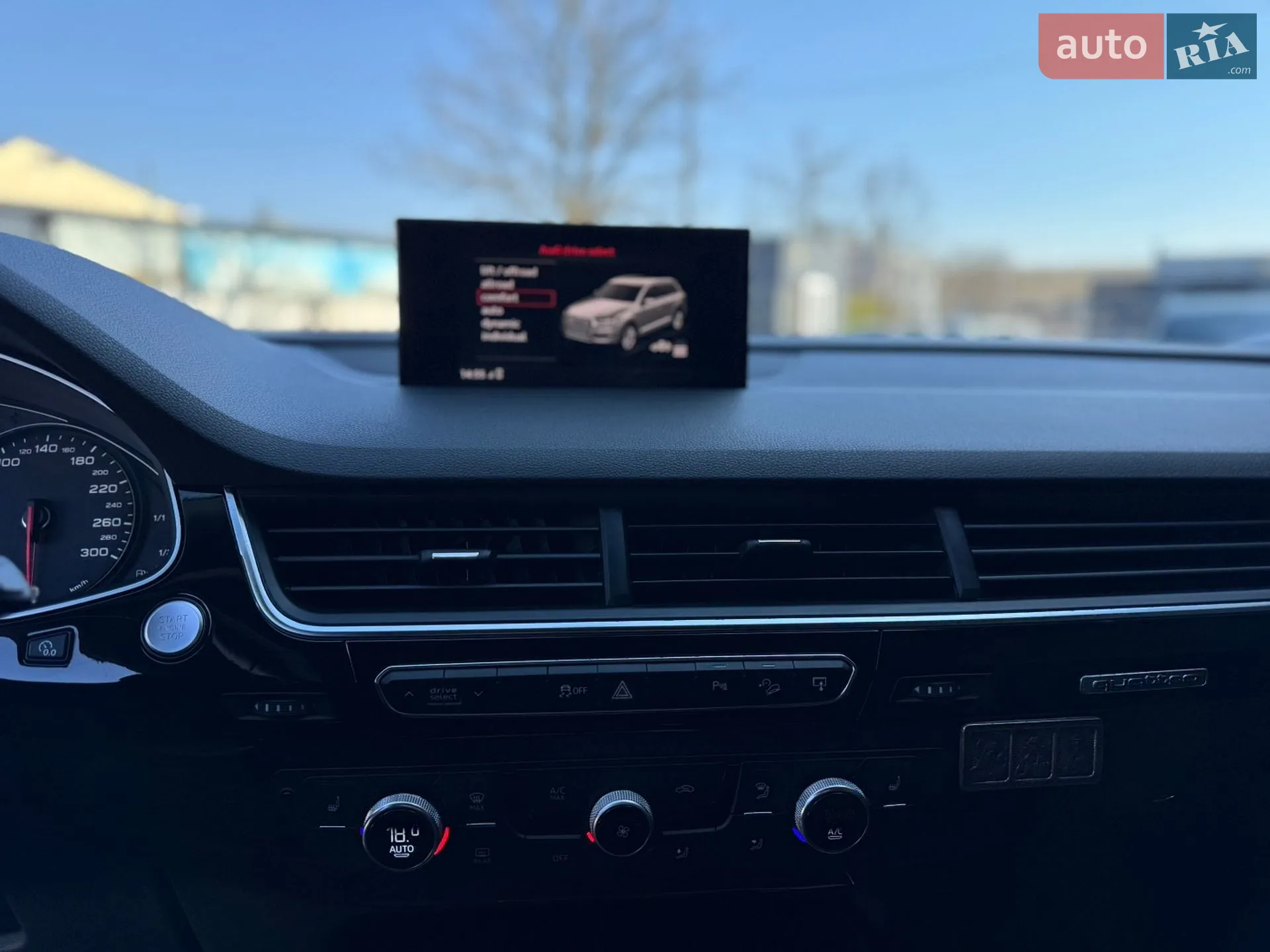 2015 Audi Q7 - мініатюра 11