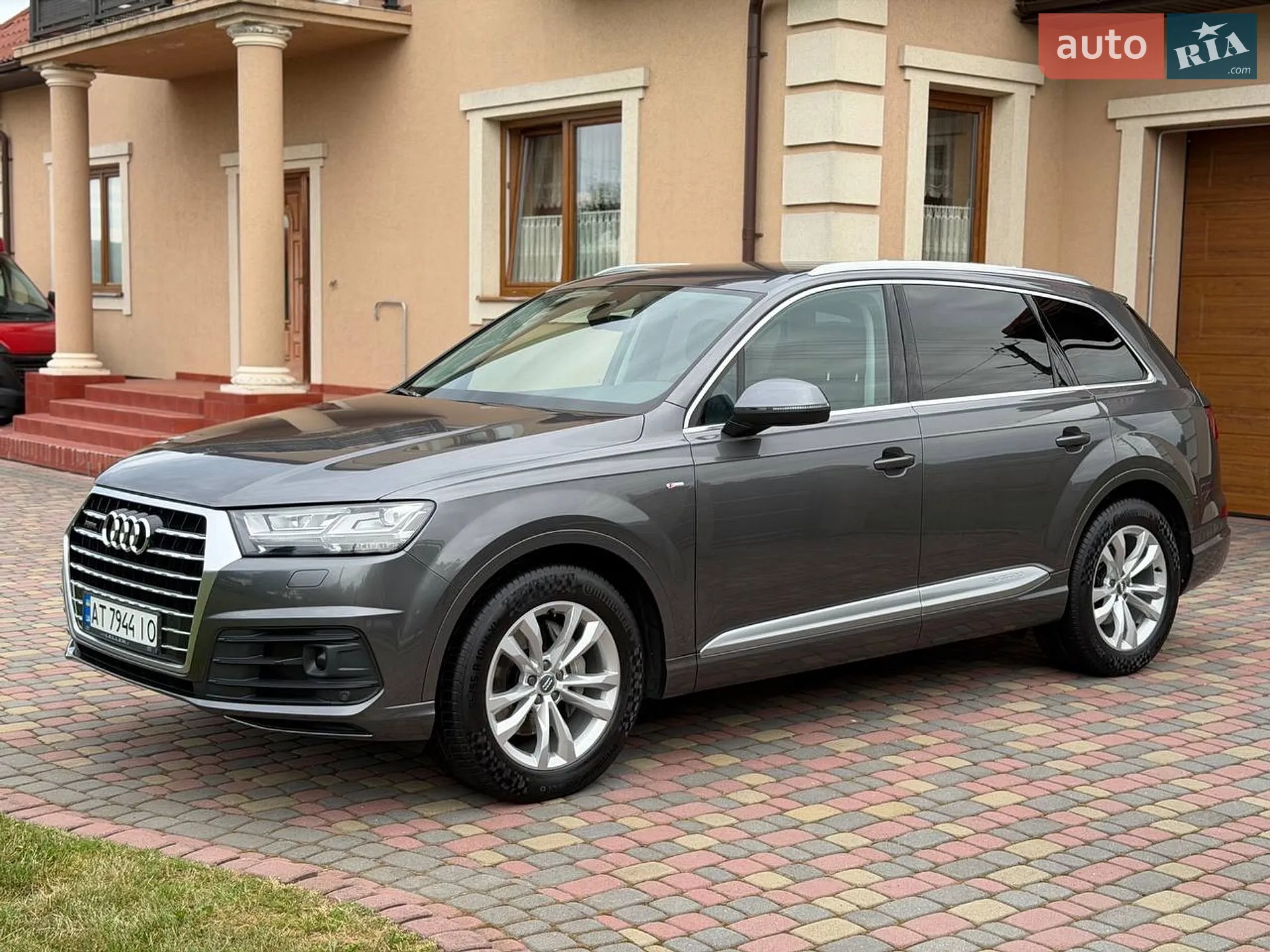 2018 Audi Q7 - мініатюра 2