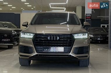Позашляховик / Кросовер Audi Q7 2018 в Миколаєві
