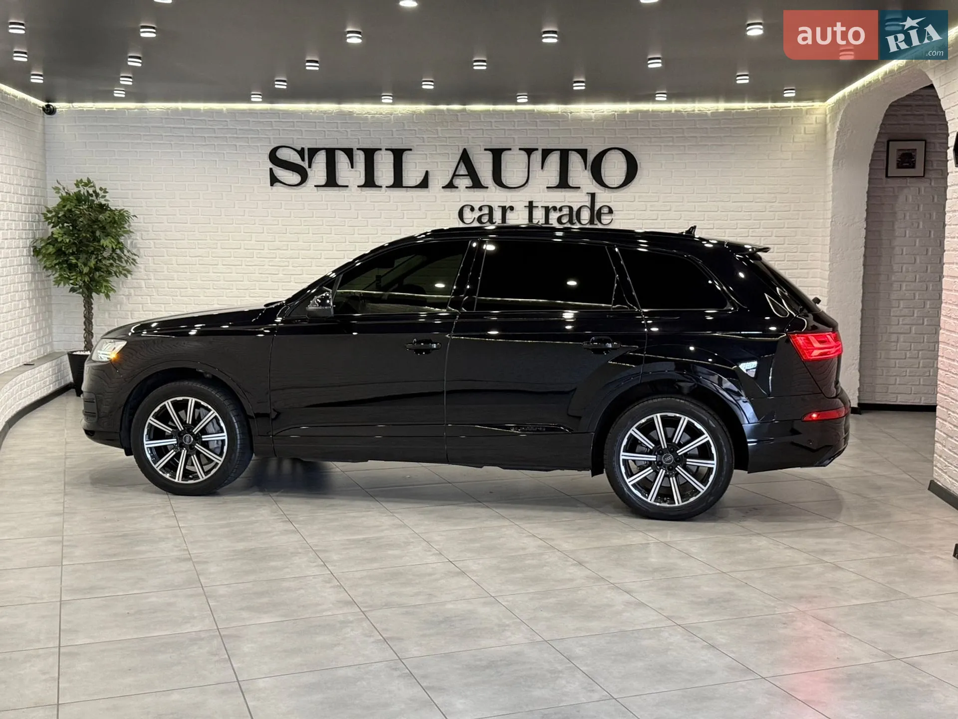 2019 Audi Q7 - мініатюра 158