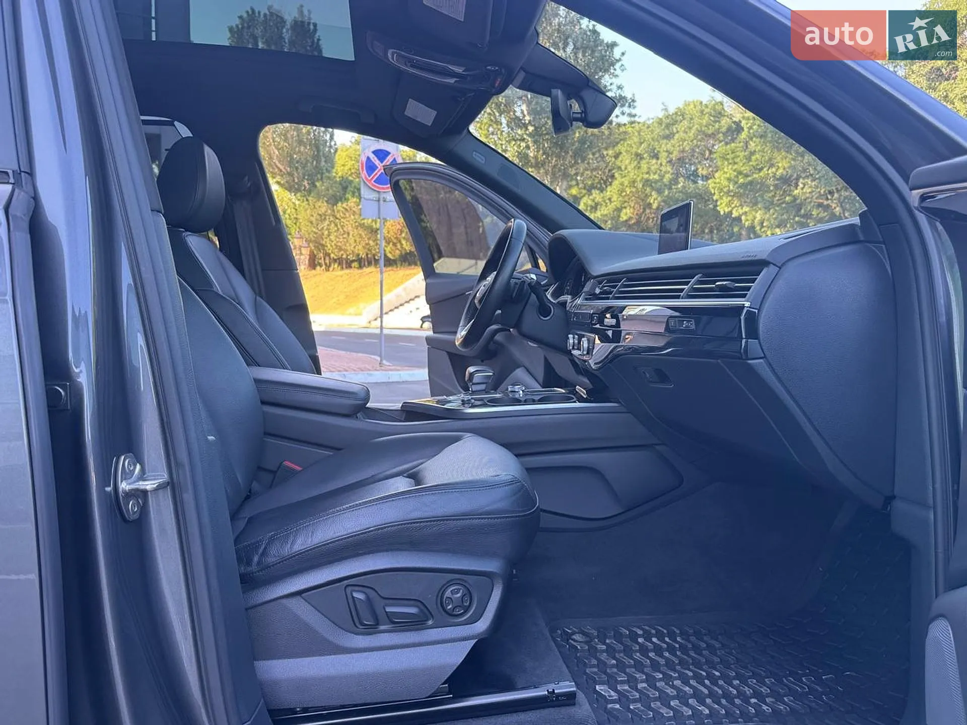 2018 Audi Q7 - мініатюра 28