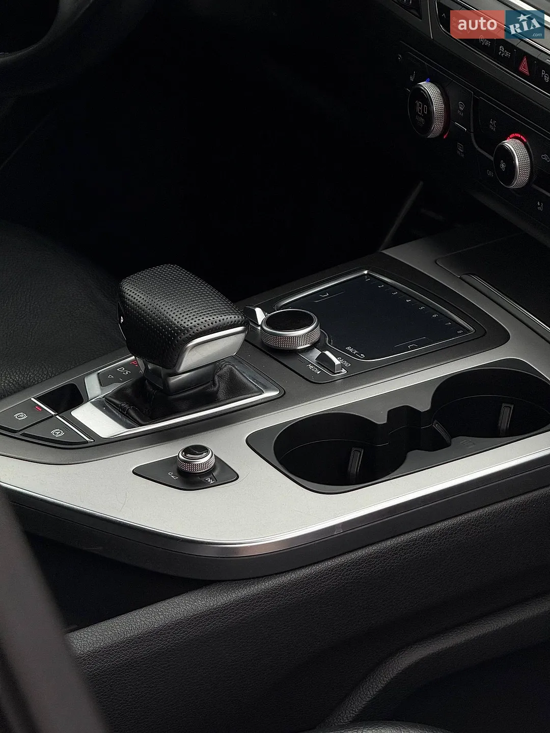 2016 Audi Q7 - мініатюра 9
