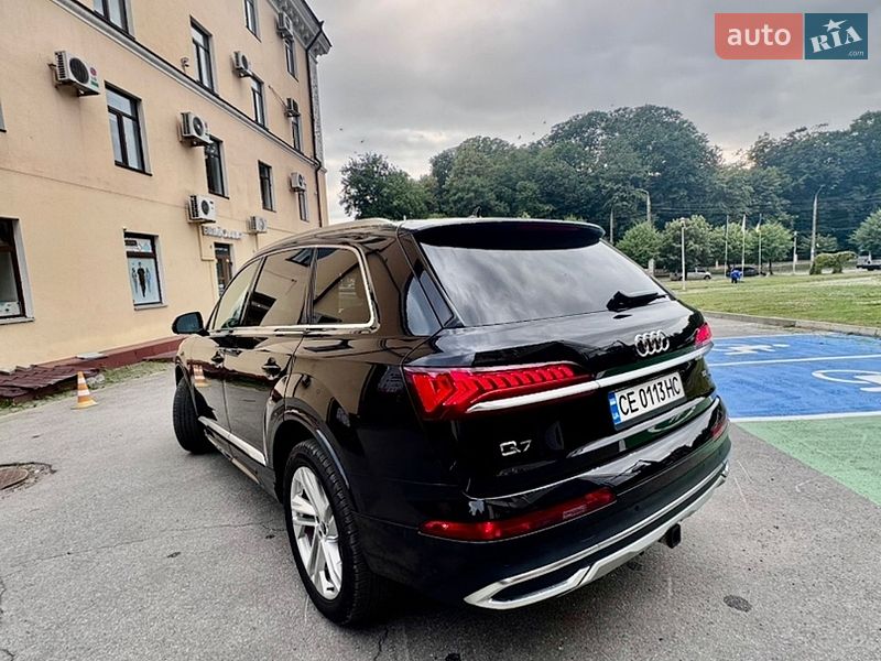Внедорожник / Кроссовер Audi Q7 2021 в Черновцах