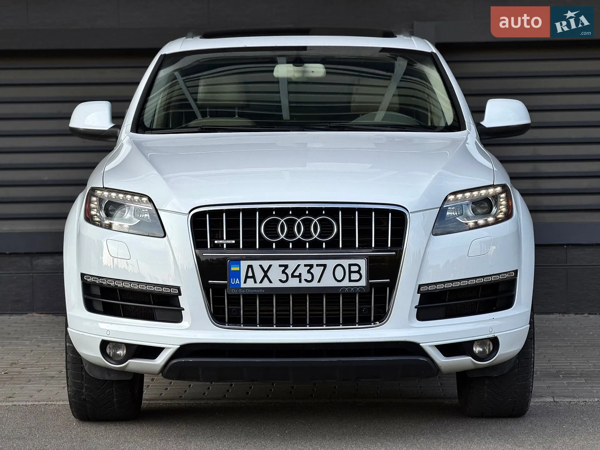2011 Audi Q7 - мініатюра 2