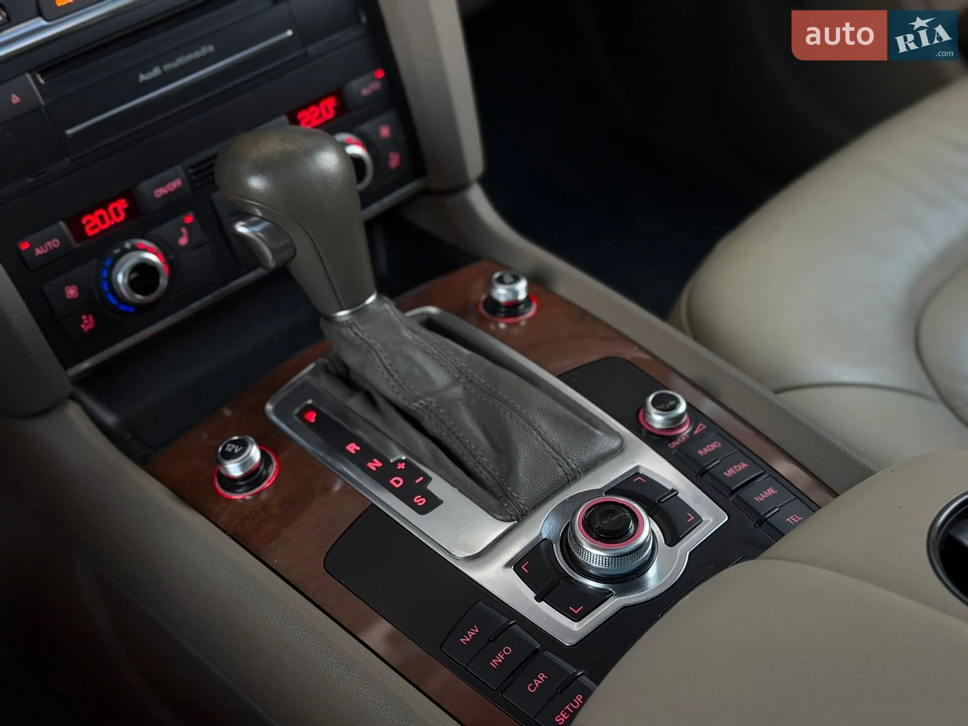 2011 Audi Q7 - мініатюра 27