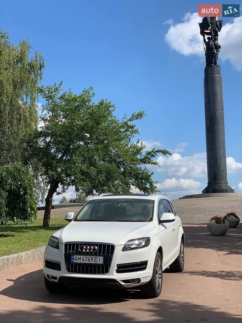 2015 Audi Q7 - мініатюра 2