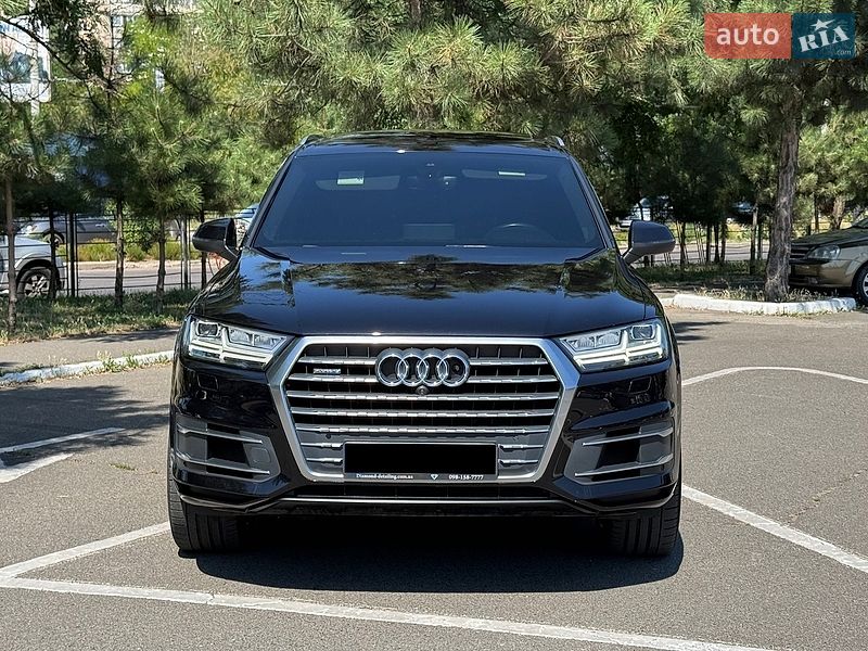 Внедорожник / Кроссовер Audi Q7 2019 в Одессе
