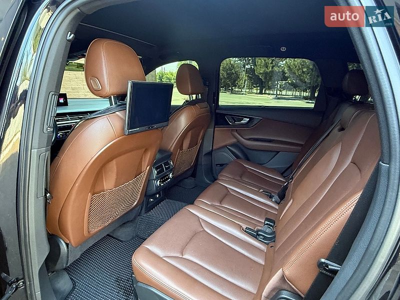 Внедорожник / Кроссовер Audi Q7 2019 в Одессе