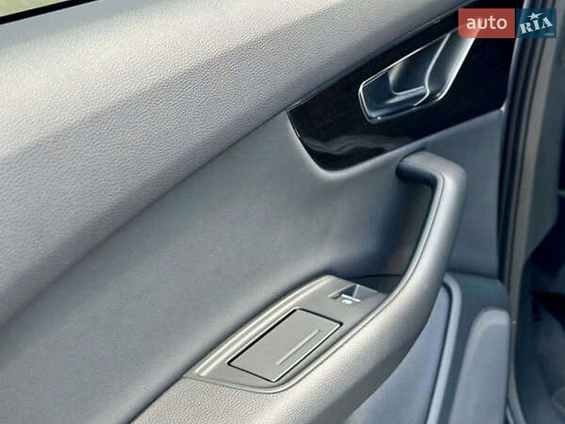 Позашляховик / Кросовер Audi Q7 2021 в Кривому Розі фото 15 Позашляховик / Кросовер Audi Q7 2021 в Кривому Розі