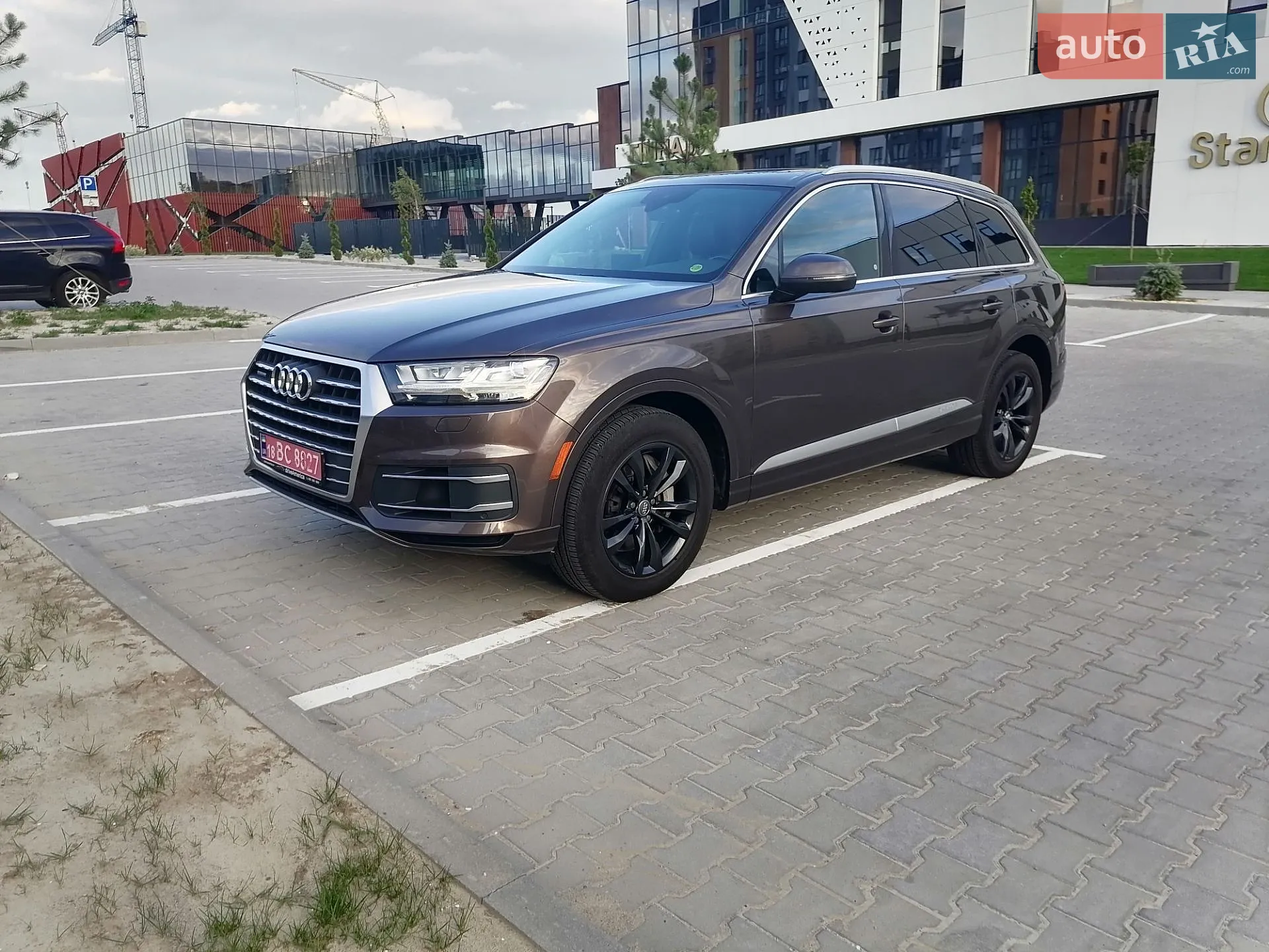 Audi Q7 2016 VIN WA1LAAF70HD037682 фото оголошення 18 з 23